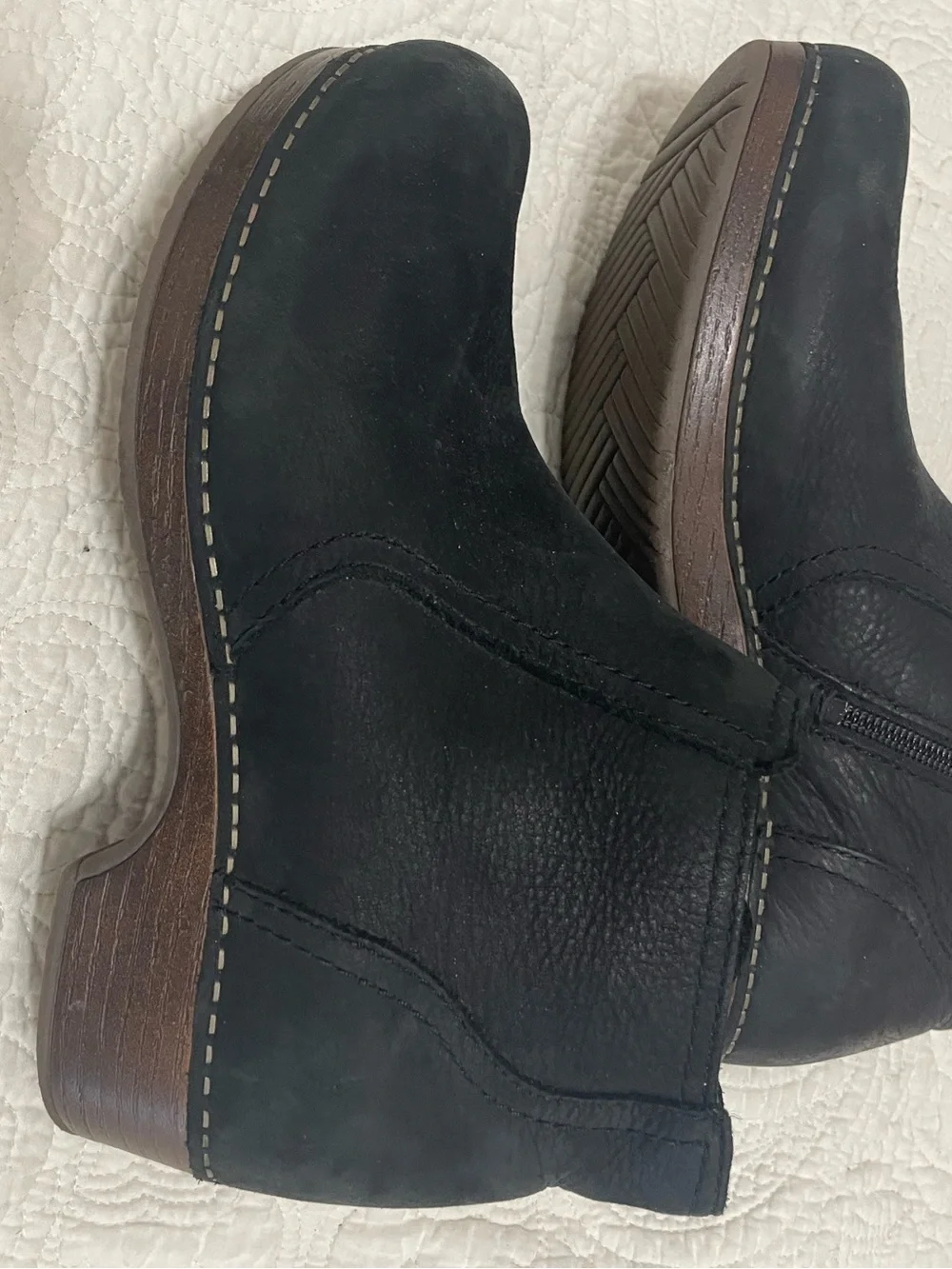 Dansko Women’s Black Leather Ankle Boots-Size 38